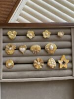 محابس ليلو منوعة