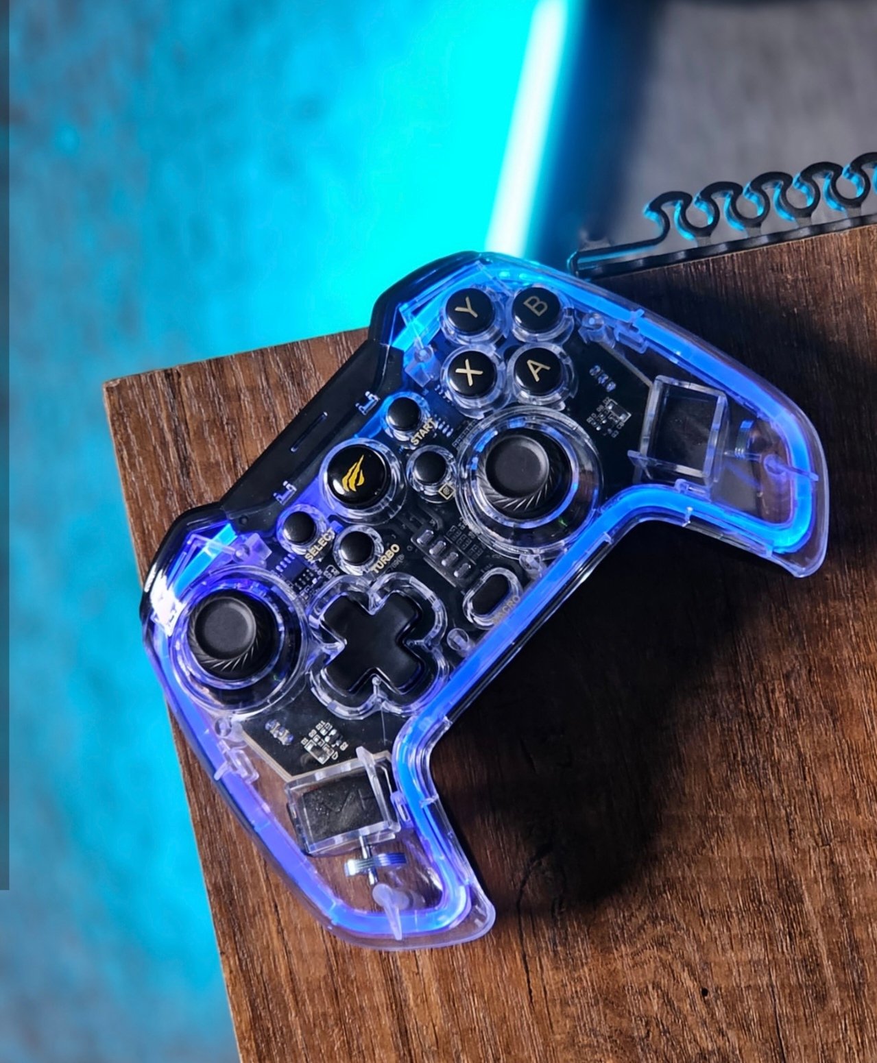 ⁦جويستك العاب للهاتف من هافت⁩ - الصورة ⁦8⁩